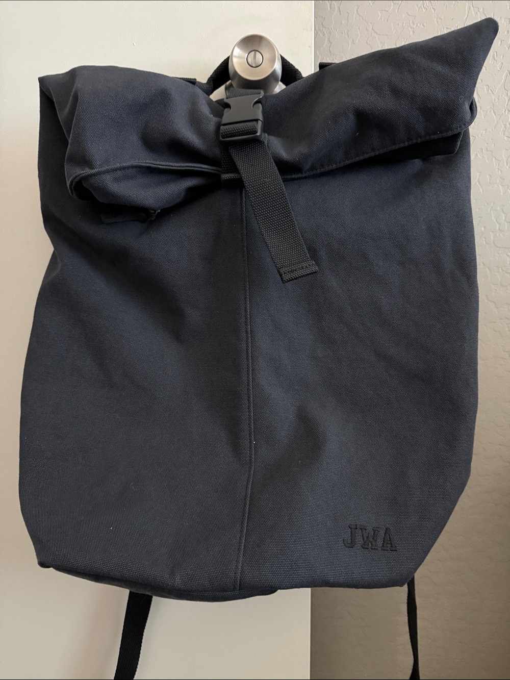 Uniqlo lightweight roll top backpack buckle navy